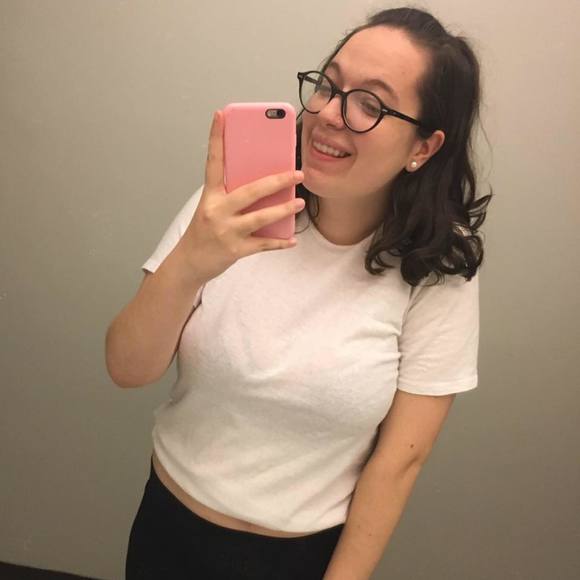 Meet your Posher, Brit - Picture 1 of 1